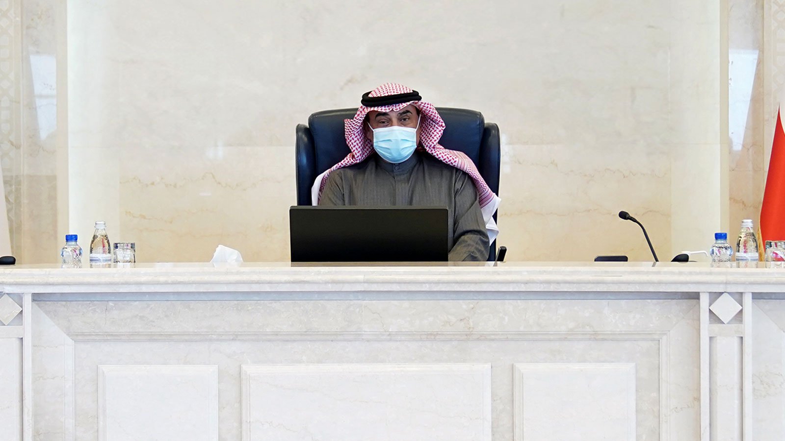 رئيس مجلس الوزراء الشيخ صباح الخالد مترئسا الجلسة